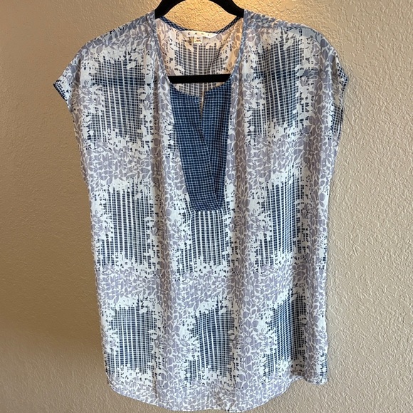 CAbi Tops - Cabi Sheer Printed Stitch Placket Blouse/ Size medium